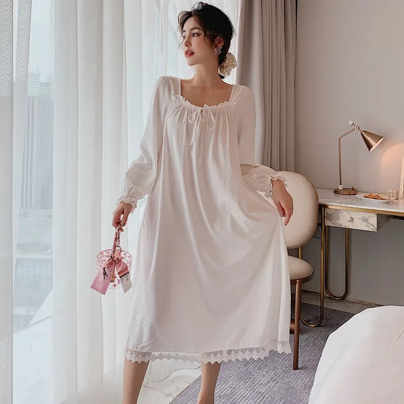 Princess Style Long-Sleeved Lace Nightgown